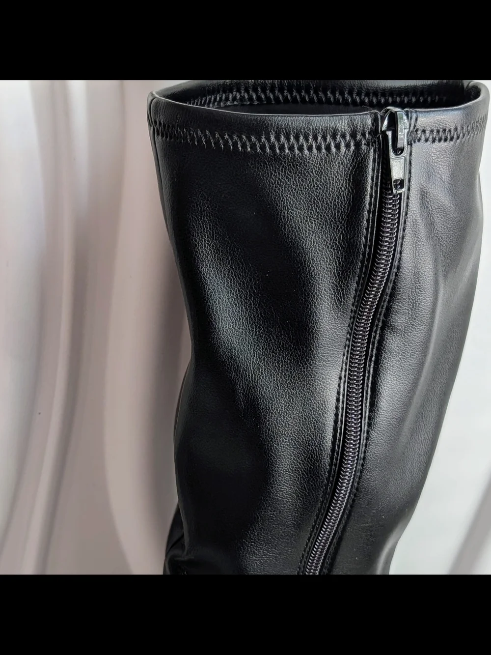 Steve Madden Hunny Black Knee High Boots Square Toe Heeled Size 8 New In Box